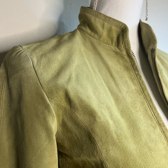 Leather jacket - Picture 7 of 11